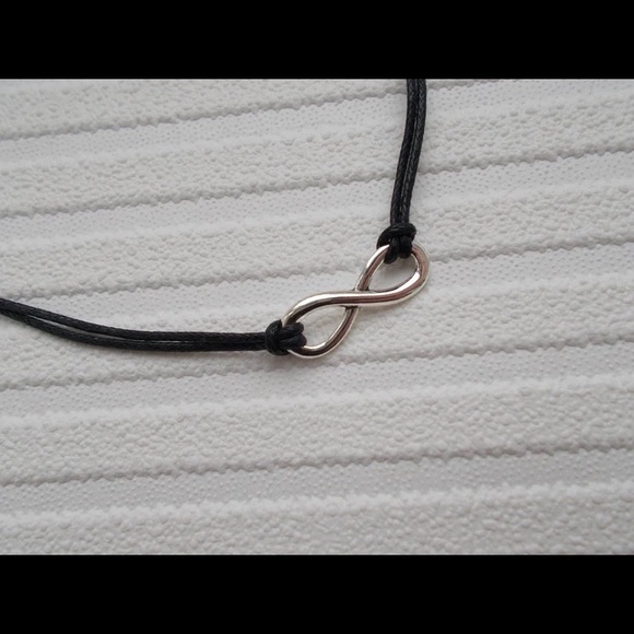 Infinity Captive Leather Choker - Picture 3 of 6